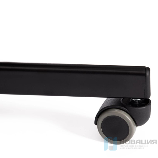 Офисное кресло на колесах, 460x300x610 мм